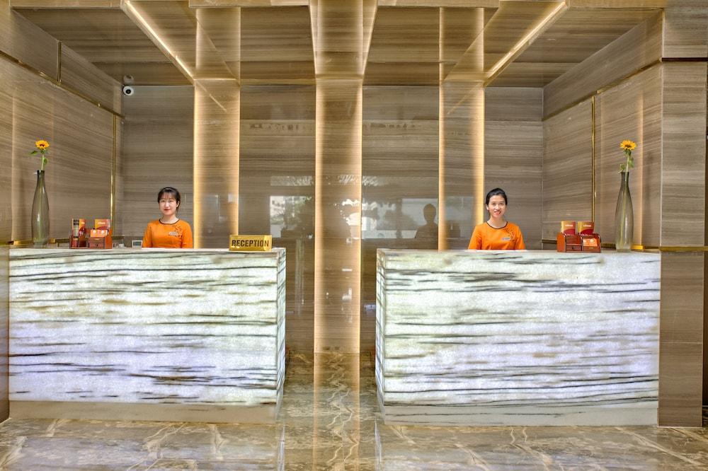 Grand Sunrise Boutique Khách sạn 4*